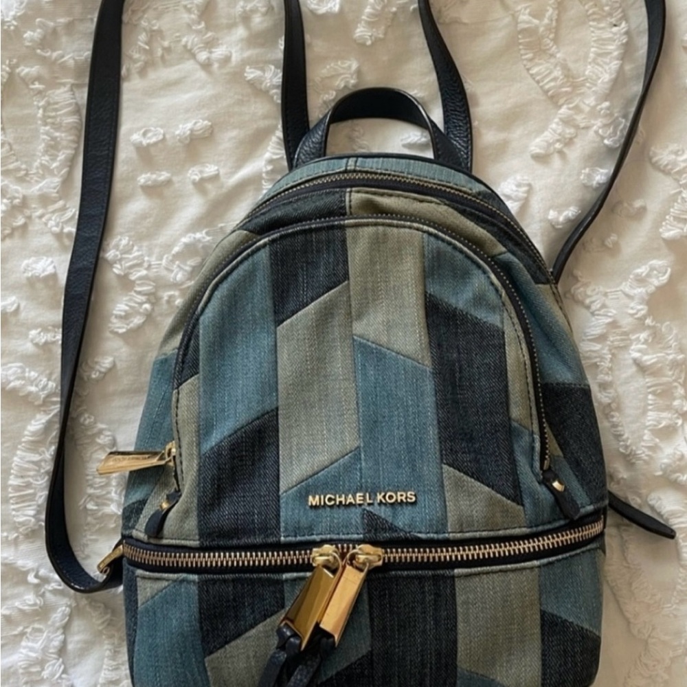 Micheal Kors backpack
